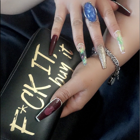 Meet the Posher Other - Meet your Posher, Shannon